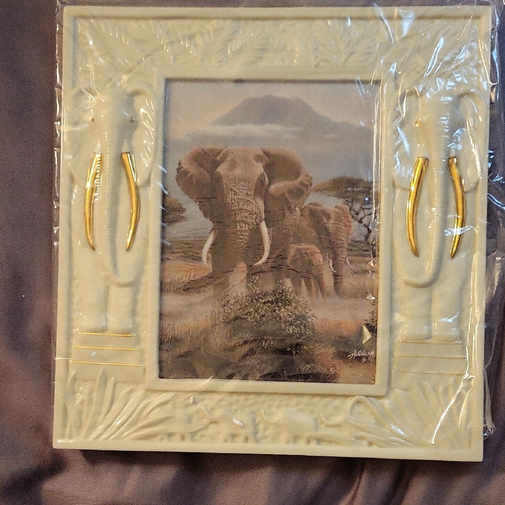 The Bradford Exchange Ivory and Gold Elephant Motif Picture Frame